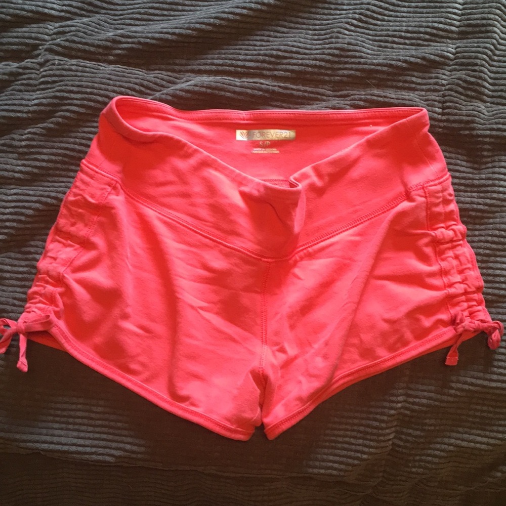 Forever21 side scrunch shorts